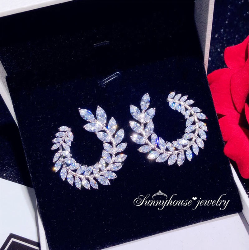 اقراط نسائية اصلية راقية وانيقة